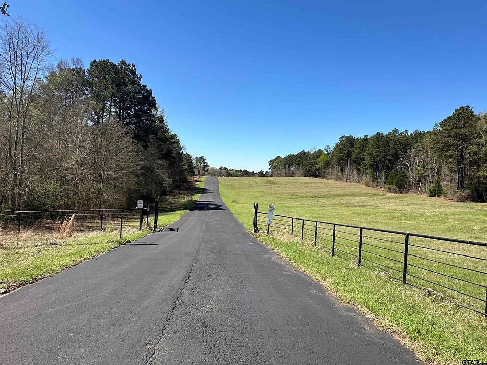 2nd image of 249 Cherokee Cove Dr