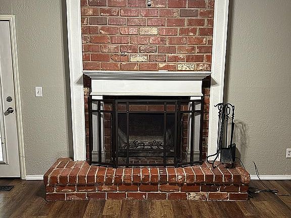 2nd image of 808 N Platt Cir