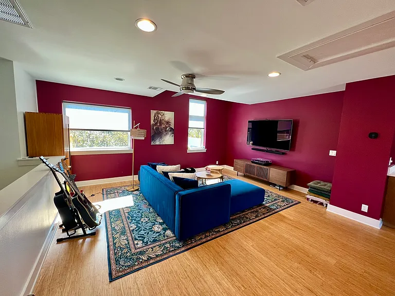 2118 Brackenridge St #2 — Photo 28