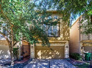 5740 Kiam St, Houston, TX 77007