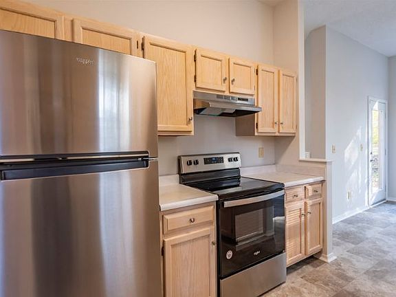 5th image of 750 E Moss Creek Dr