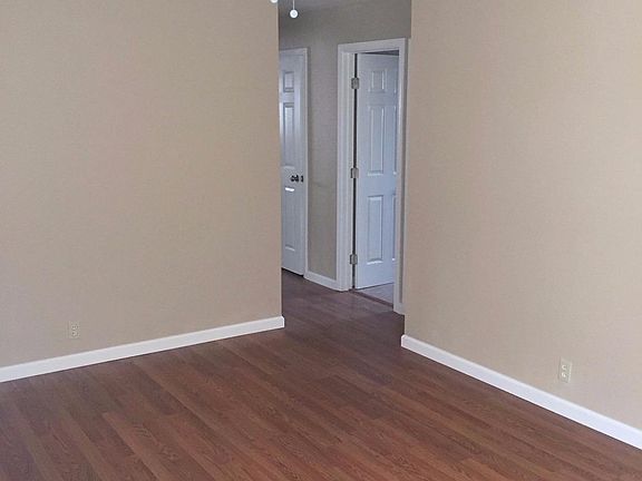 5th image of 2045 Coley Ave