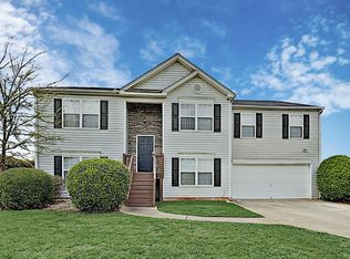 109 Parkview Ln, Powder Springs, GA 30127