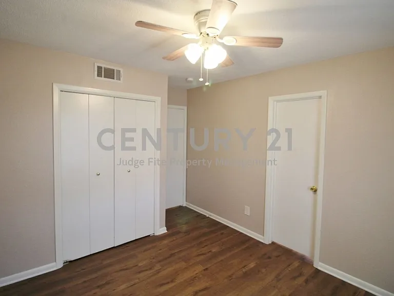 821 Rea Ave — Photo 27