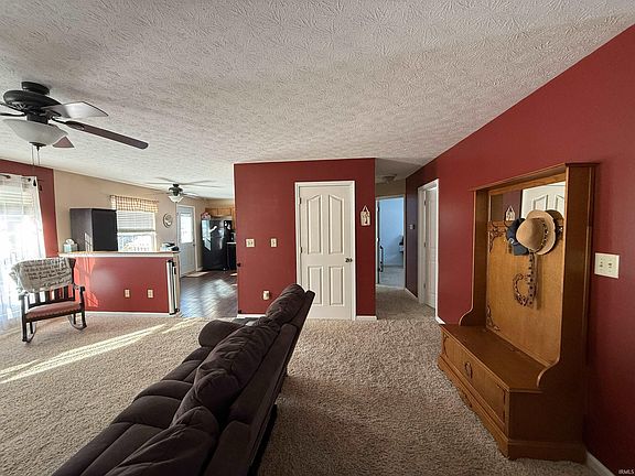 5th image of 411 Heritage Dr