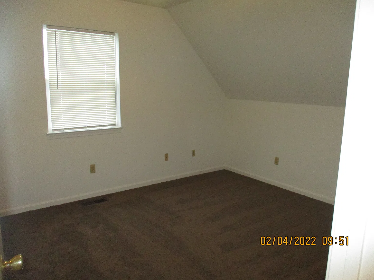3 bed, 1008 sqft, $1,400 — Photo 3