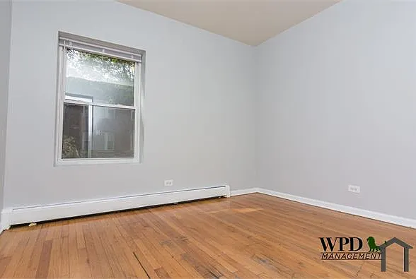 1506 W 80th St #2 — Photo 7