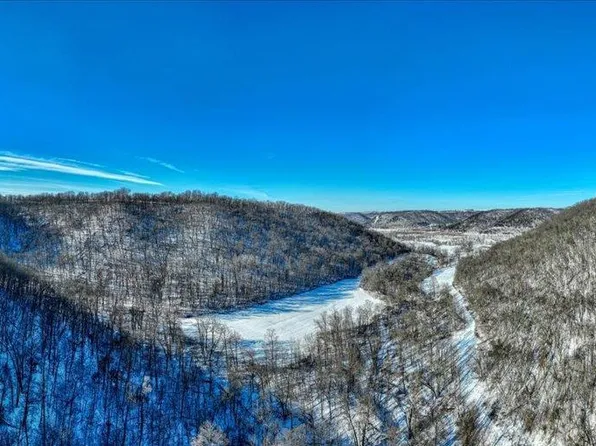 E1383 South Bad Axe Road, De Soto, WI 54624