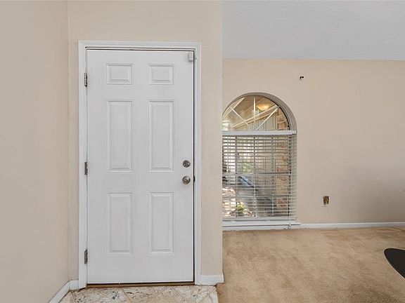 4th image of 11415 Sagepark Ln