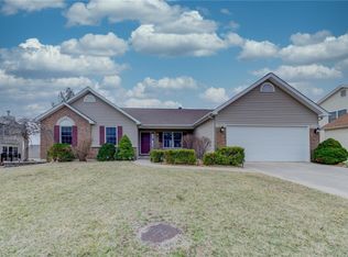 245 Jacobs Way Dr, Saint Peters, MO 63376