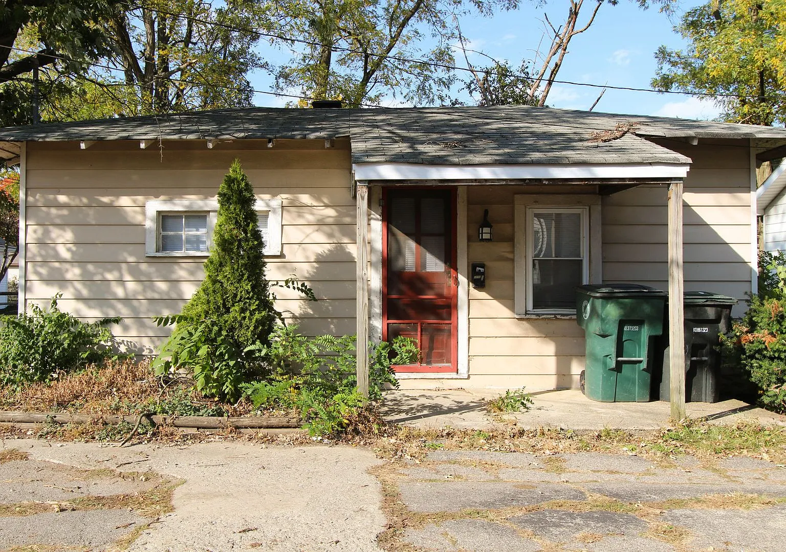 1711 & 1711 1/2 N Ball Ave. (Wynn Funds LLC) — Photo 1