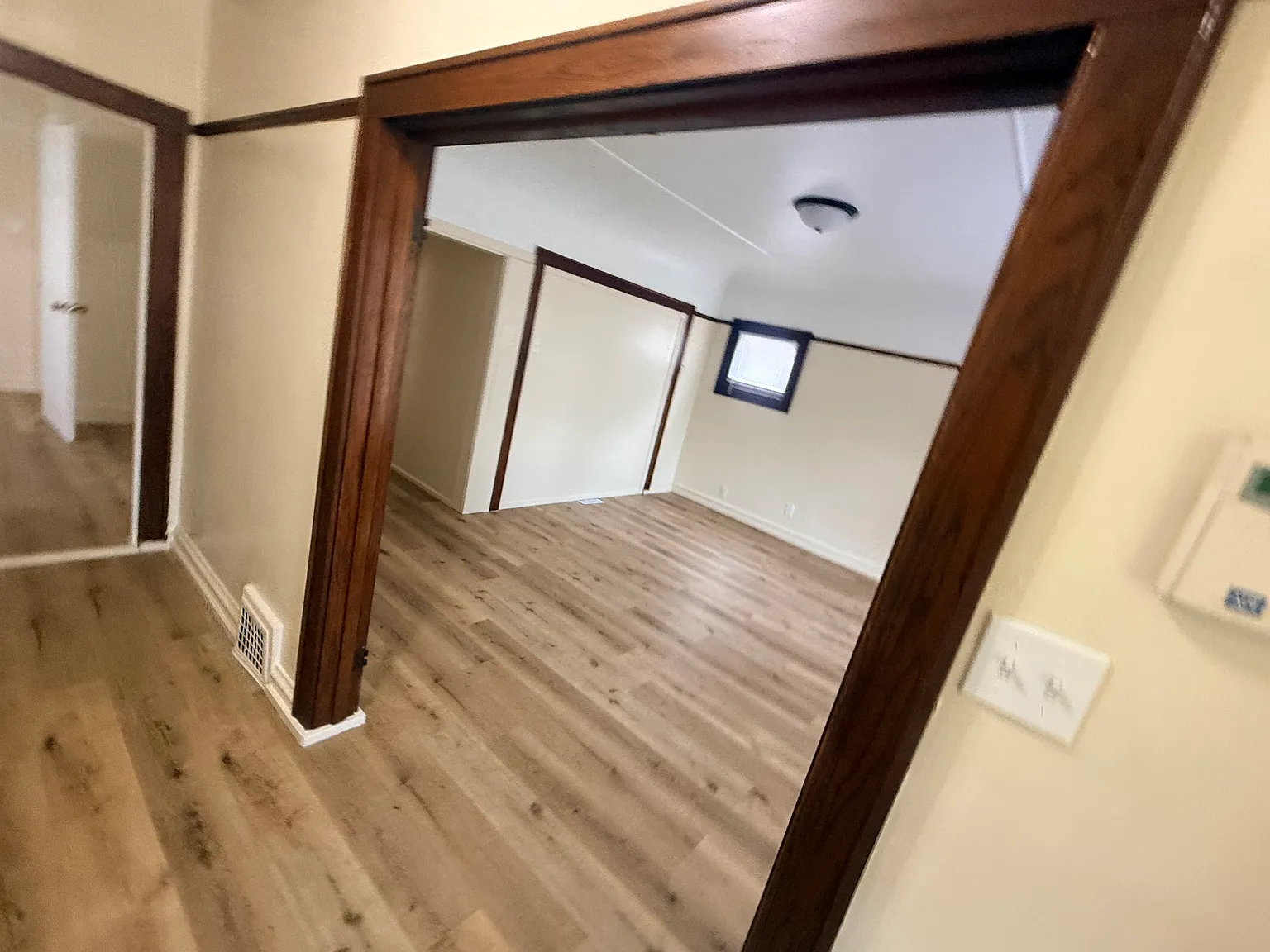 3 bed, 2206 sqft, $1,500 — Photo 4