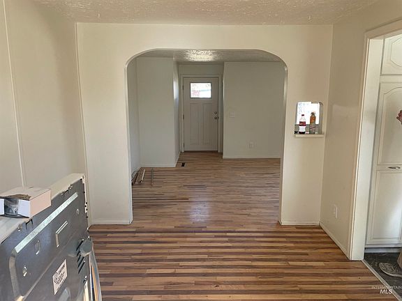 5th image of 3311 W Cherry Ln