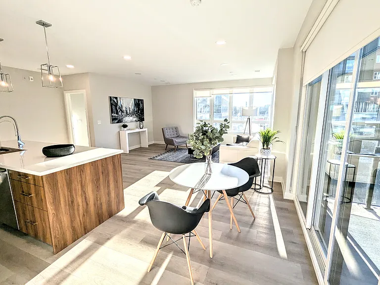 4030 University Ave NW — Photo 14