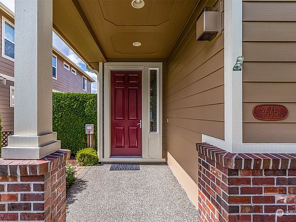 3rd image of 3645 Kinsale Lane SE