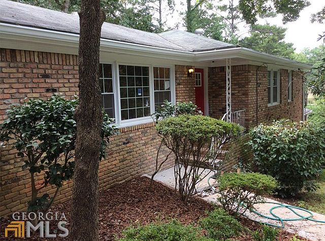 2nd image of 1701 Mary Lou Ln SE