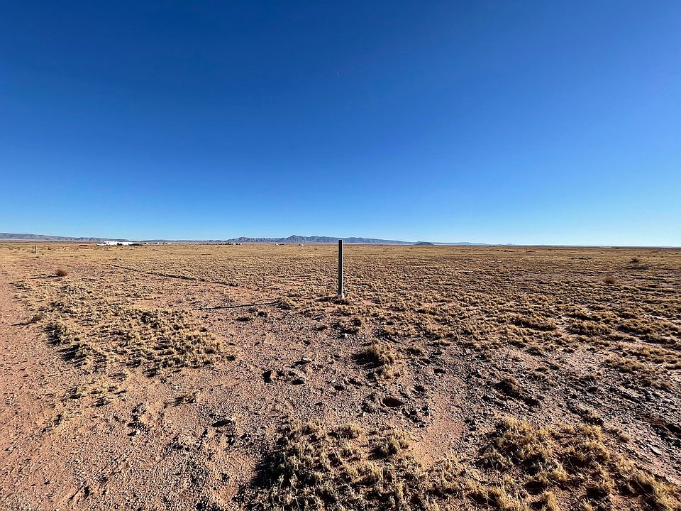 2nd image of Roberto Avenue Block Lot 7-391