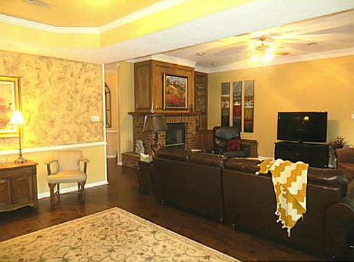 5th image of 2805 Wessex Ct