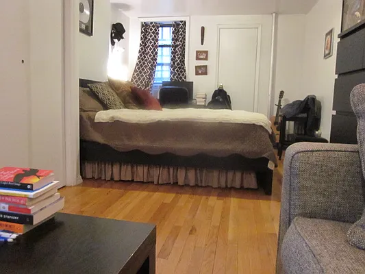 Rented by Empire One Realty | media 5