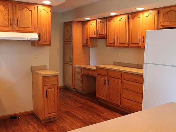3rd image of 2333 Brierwood Trl