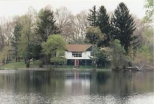 1st image of 15 Lakepoint Ct