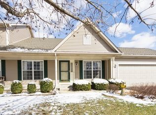 1676 Walsh Dr, Yorkville, IL 60560