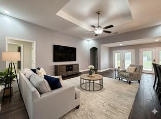 17221 N Wayne Ln, Pearland, TX 77584