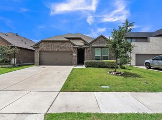 639 Congressional Ave, Red Oak, TX 75154