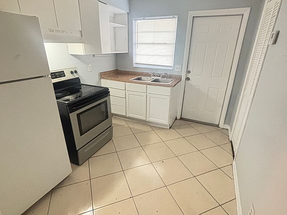 4th image of 4705 E Citrus Cir #2B-1Ba