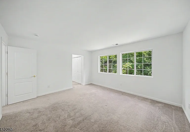 415 Union St — Photo 20