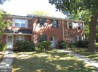 75 Sycamore Ct, Lawrenceville, NJ 08648