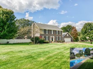 1895 Country Brook Dr SE, Ada, MI 49301