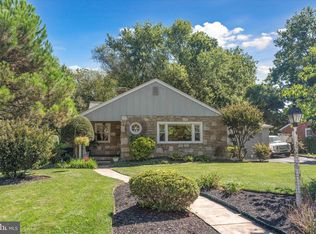 237 S Lynnwood Ave, Glenside, PA 19038