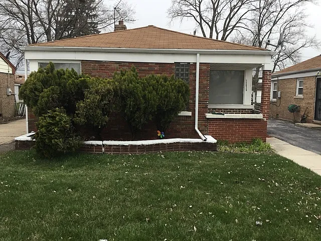 12626 S Bishop St photo 1