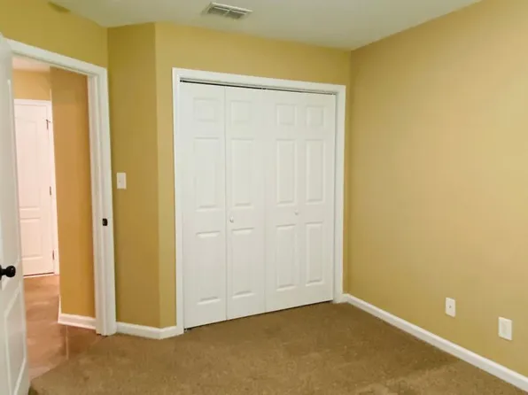 1725 Thistlewood Dr APT B, Clarksville, TN 37042