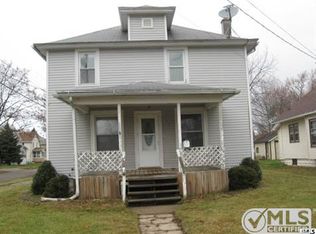 1402 Maguire St, Jackson, MI 49202