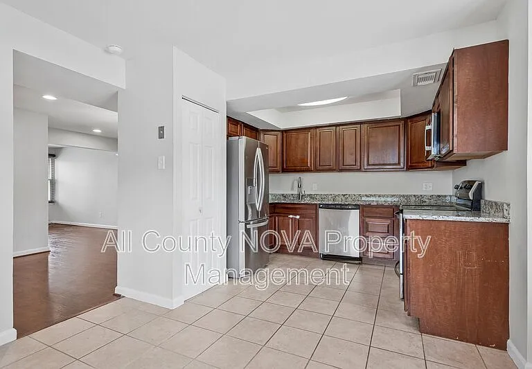 9995 Campus Way S #126 — Photo 9
