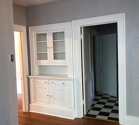4th image of 214 Funston Pl APT 2