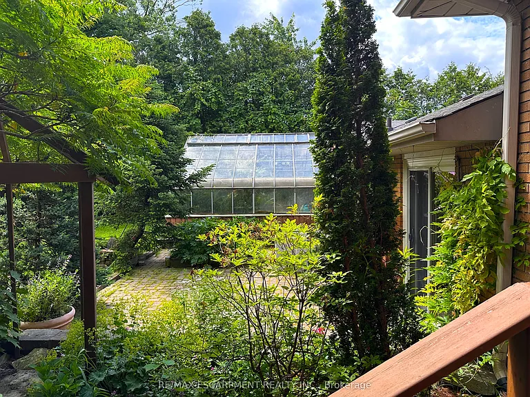 467 Kitty Murray Ln — Photo 38