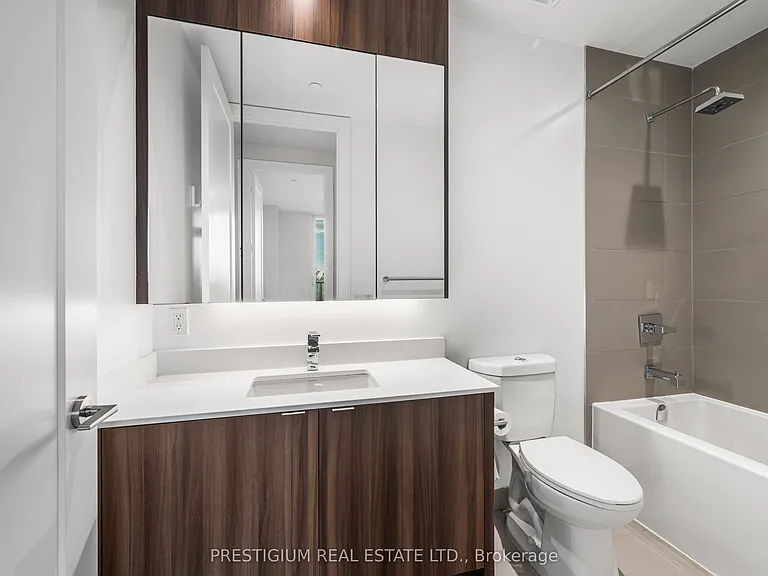 1 Edgewater Dr #202 — Photo 15