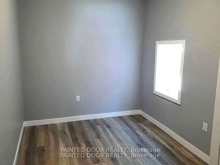 109 Albert St S #MAIN — Photo 7