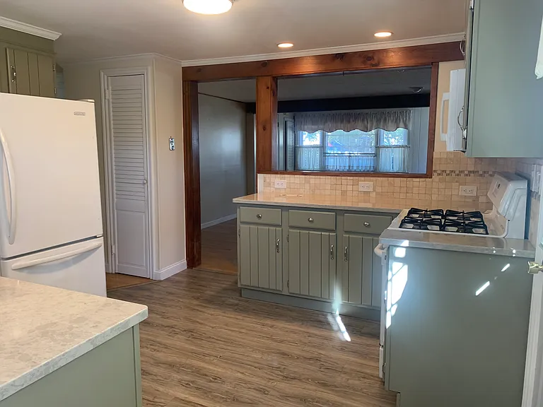 51 Ferris Ave #1 — Photo 4