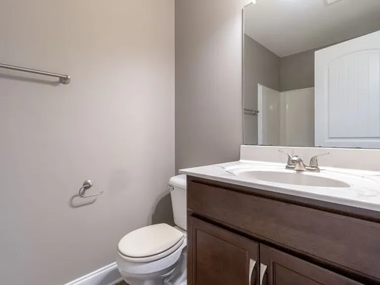 116 Hickory Grove — Photo 10