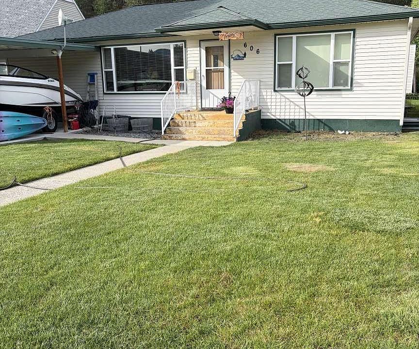1st image of 606 W Cameron Ave