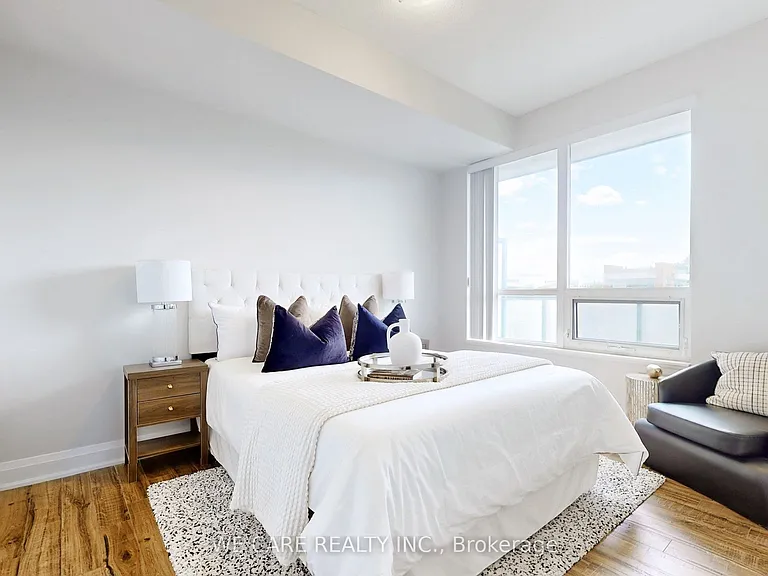 68 Canterbury Pl #311 — Photo 13