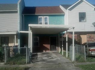 231 Westpark Ct, New Orleans, LA 70114