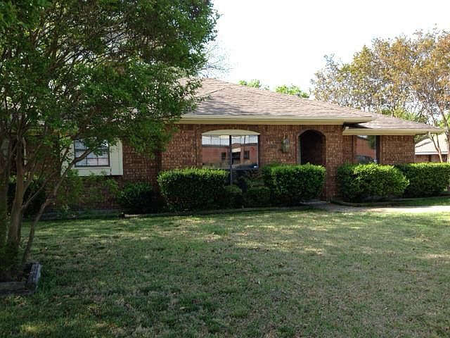 1st image of 9310 Westfield Dr