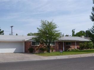 8205 Dellwood Rd NE, Albuquerque, NM 87110