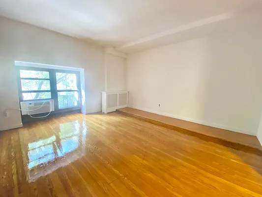 Rented by JM Preston Properties LLC | media 14