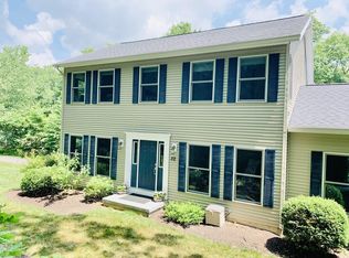 52 Sawmill Rd, Dudley, MA 01571